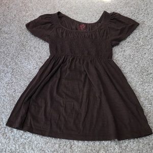 A Pea in the Pod maternity blouse